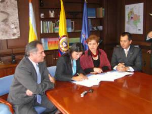 signing of the Bogota River agreement