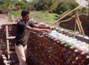 the wall of PET bottles of 